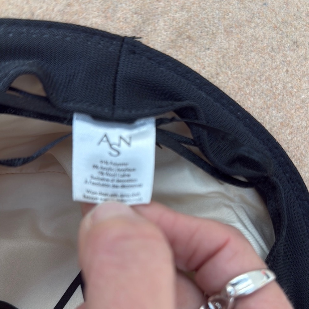 NWOT ASN Brand, Wide Brimmed Tan Hat with Soft Material and Classic Shape - Picture 5 of 7